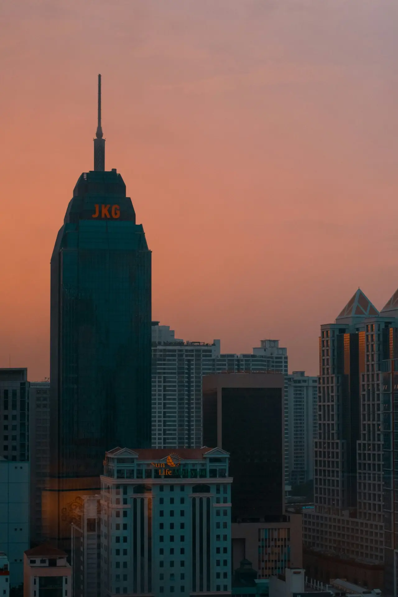 tommy chen lwybhibc z0 unsplash